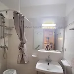Apartman Avec Terrasse, Parking Gratuit Et Animaux Acceptes, Proche Des Thermes A - Fr-1-451-89 *