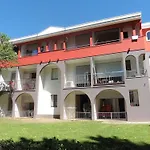 Avec Terrasse, Parking Gratuit Et Animaux Acceptes, Proche Des Thermes A - Fr-1-451-89 Lamalou-les-Bains