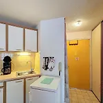 Avec Terrasse, Parking Gratuit Et Animaux Acceptés, Proche Des Thermes à - Fr-1-451-89 Appartement Lamalou-les-Bains