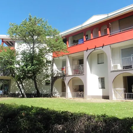 Appartamento Avec Terrasse, Parking Gratuit Et Animaux Acceptés, Proche Des Thermes à - Fr-1-451-89