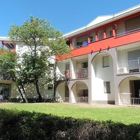 Avec Terrasse, Parking Gratuit Et Animaux Acceptes, Proche Des Thermes A - Fr-1-451-89