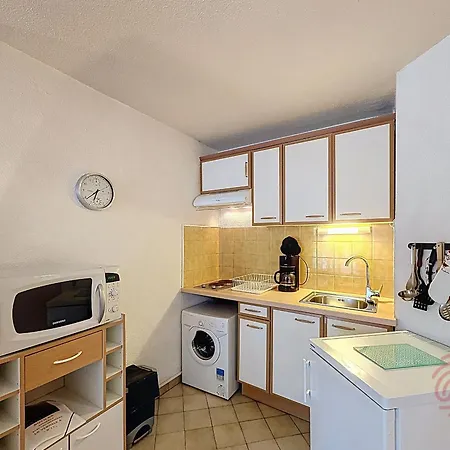 Appartamento Avec Terrasse, Parking Gratuit Et Animaux Acceptés, Proche Des Thermes à - Fr-1-451-89 Lamalou-les-Bains